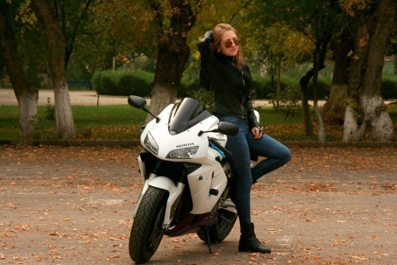 girl-motorcycle-leather-jacket-ride-biker-blonde