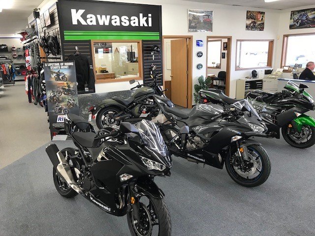 Kawasaki motorcycle dealship store - motorcycle dealers in California