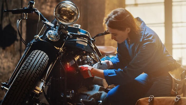 Check your motorcycle and get it prepared - motorcycle winter riding tips