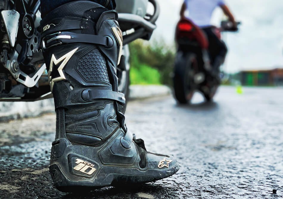 Sport motorcycle boots