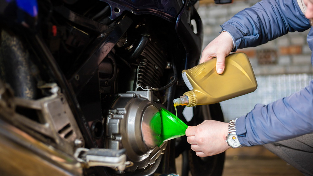 Engine Oil and Filter Maintenance