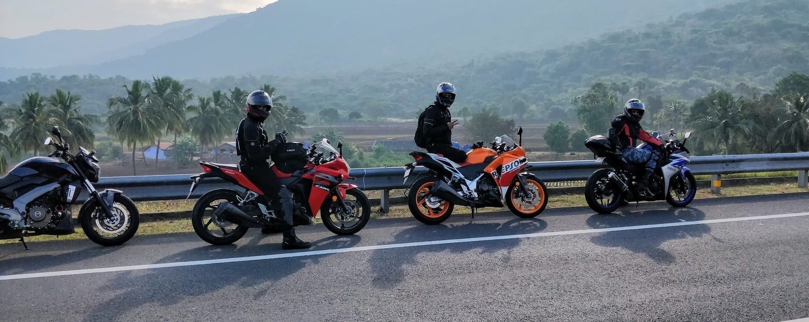 U-COM 7R, Motorcycle intercom, Up to 4 bikers